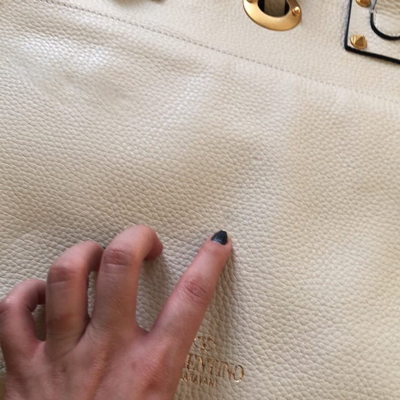 Valentino Garavani Eye on You Vitello leather bag - Picture 10 of 15